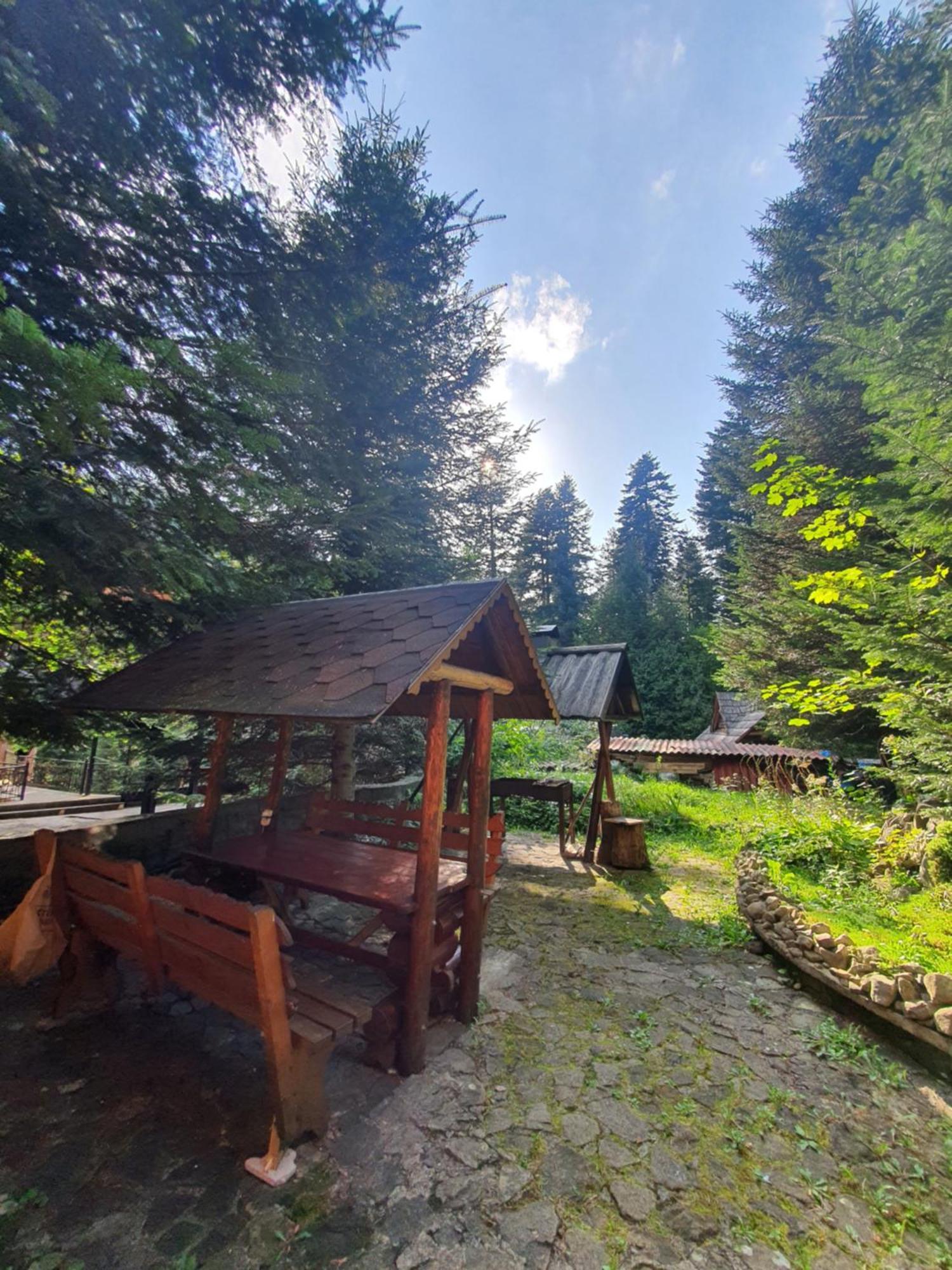 Садиба Nad Prutom Yaremche Exterior foto